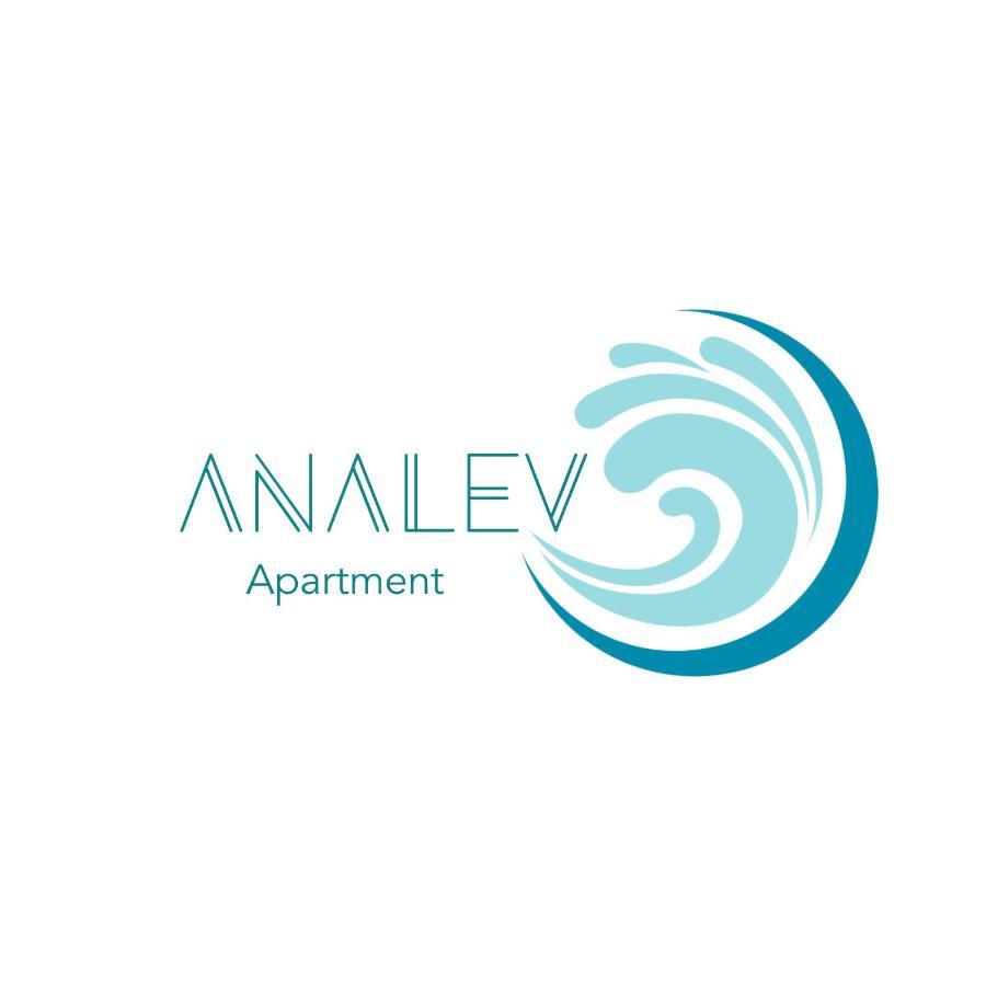 Analev Apartment Néa Péramos Bagian luar foto