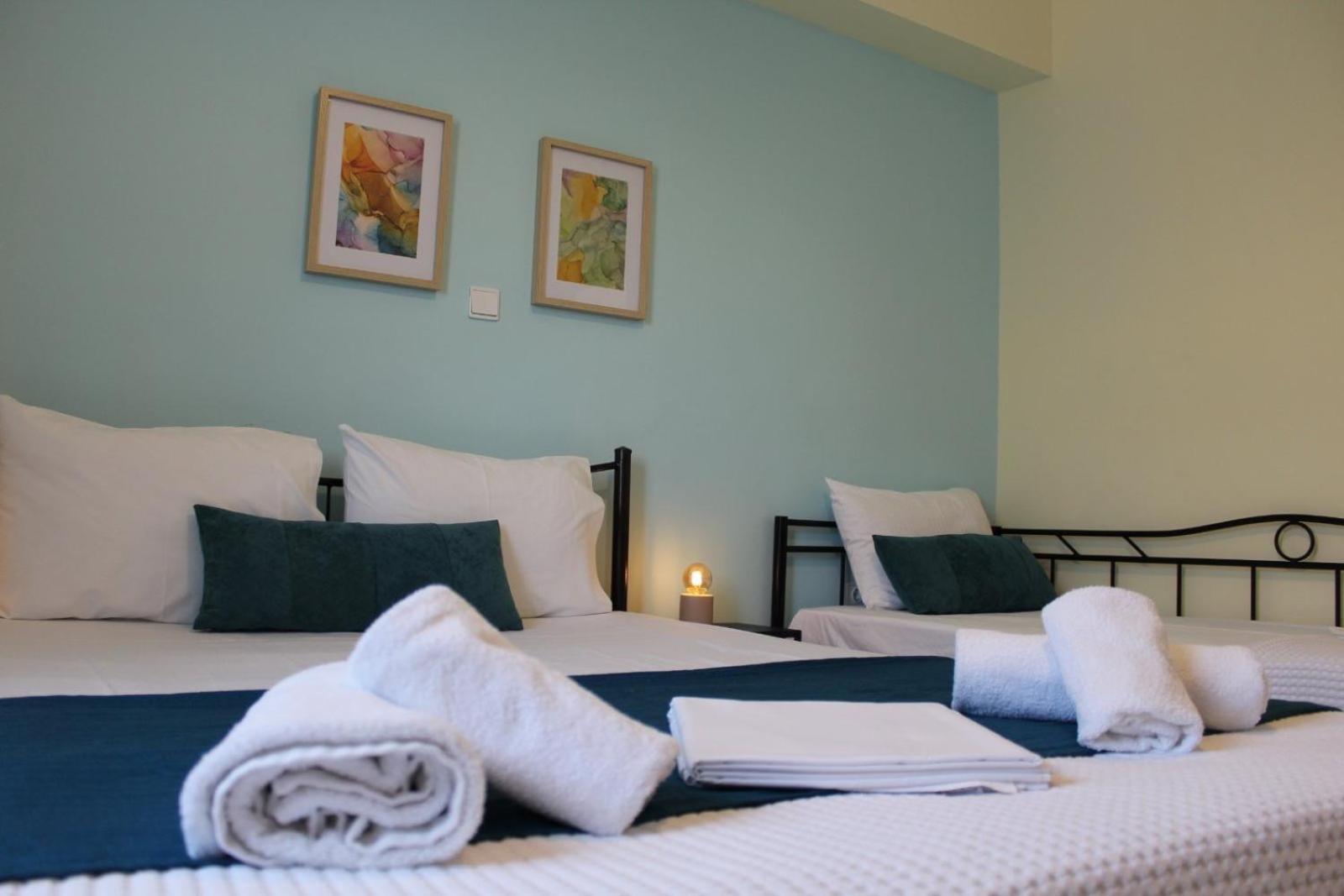 Analev Apartment Néa Péramos Bagian luar foto